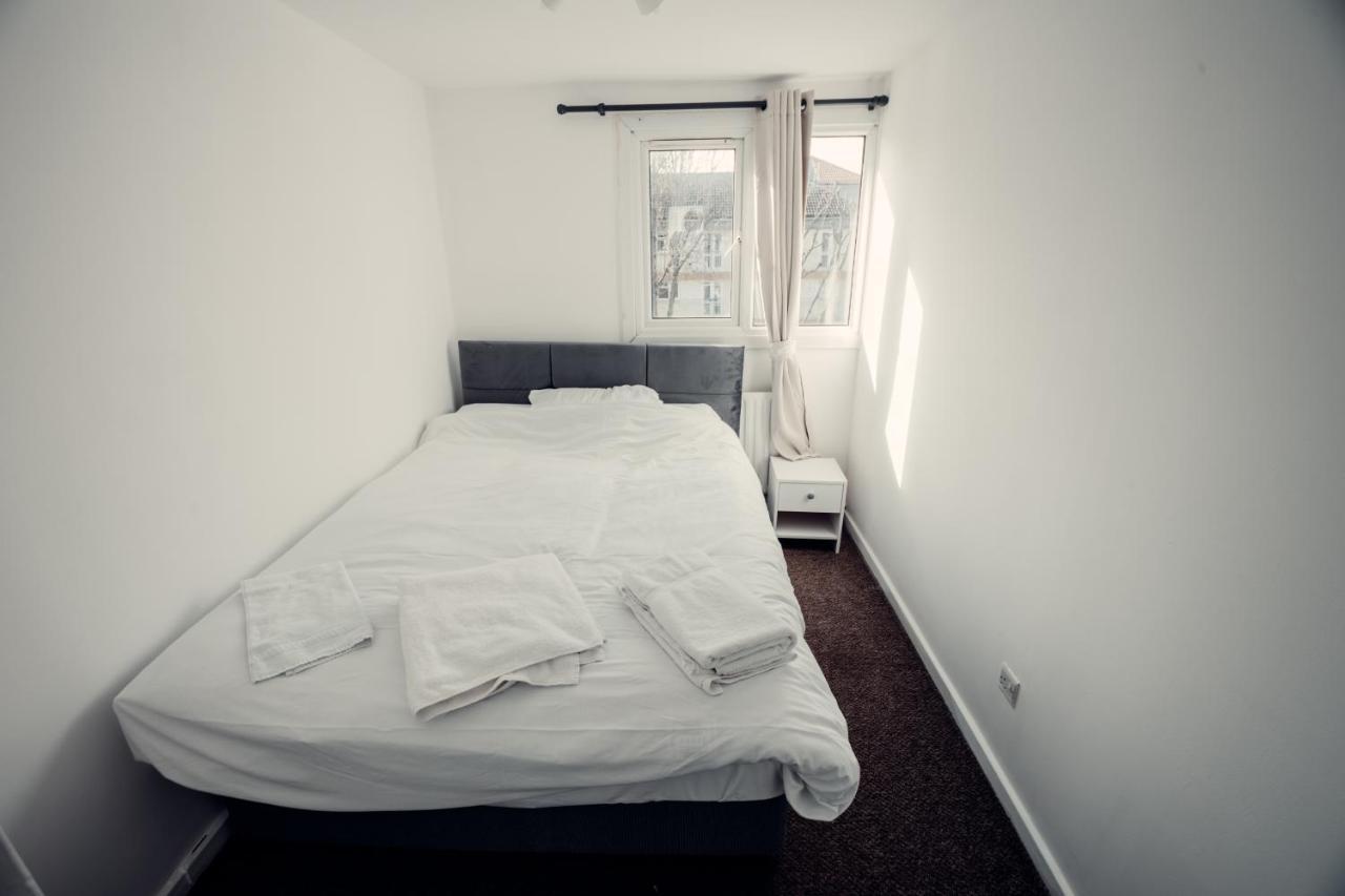 Comfy Home-Wood Green London Exterior photo